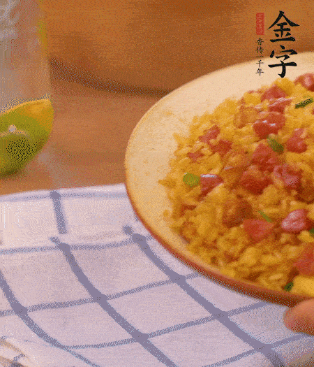 出鍋啦！?。?>
					</div>
					<span>步驟 5/5</span>
					<p>出鍋啦?。?！</p>
				</li>
		</ul>
	</div>
	</div>



<div   id=