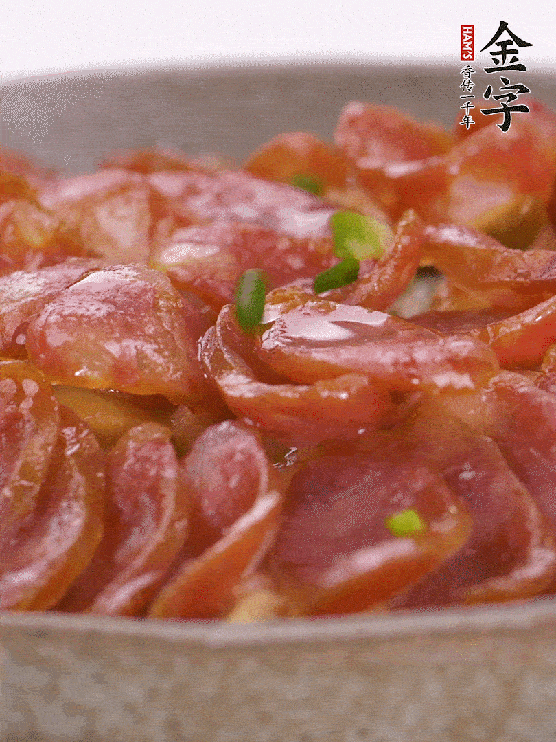 水開后放入，大火蒸10分鐘，關(guān)火燜2分鐘。